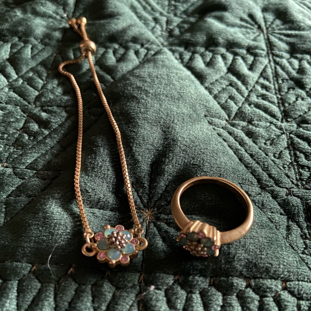 Flower Ring and Bracelet Set